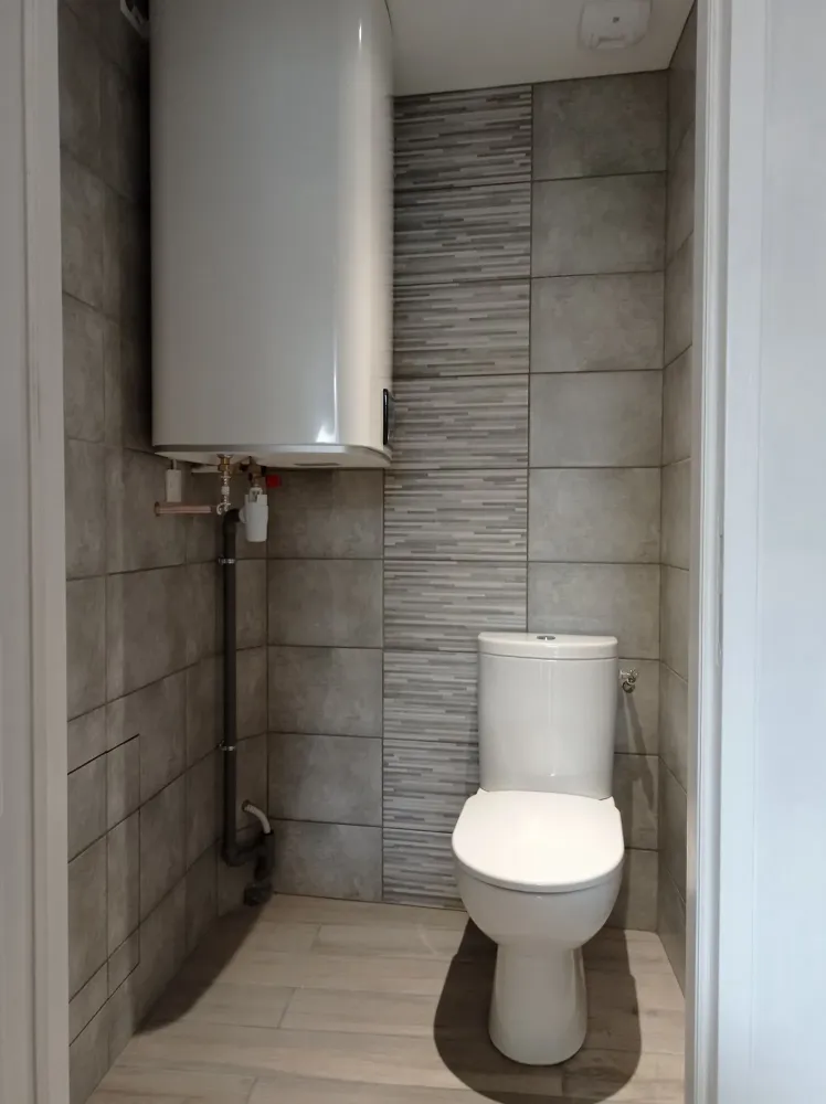 Installation WC à Brossac